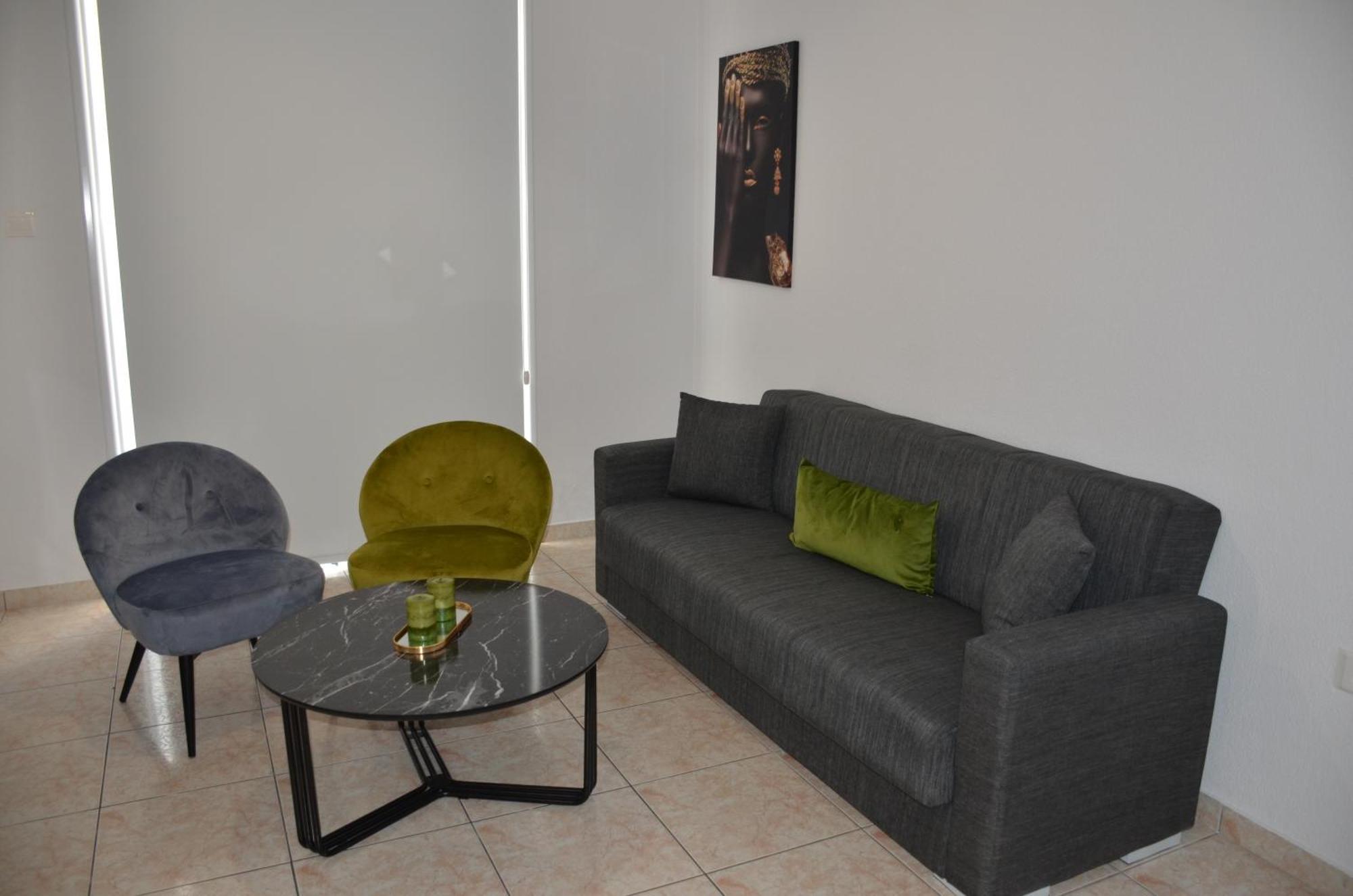 Laertis Apartments - By Imh Travel & Tours Paphos ภายนอก รูปภาพ