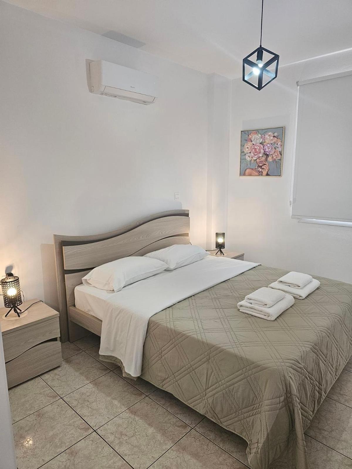 Laertis Apartments - By Imh Travel & Tours Paphos ภายนอก รูปภาพ